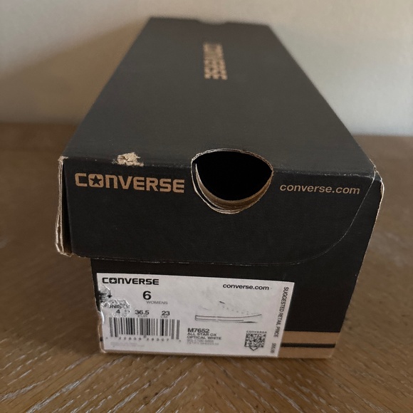 NWBox Women’s Converse Chuck Taylor Optical White All Star Sneakers Sz 6 - Picture 6 of 6